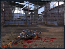 Deadly crowbar strikes into the back